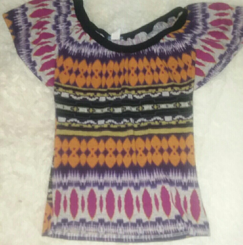 Medium/large shirt
